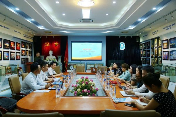 Thỏa thuận hợp tác với Đại học Mở Hà Nội